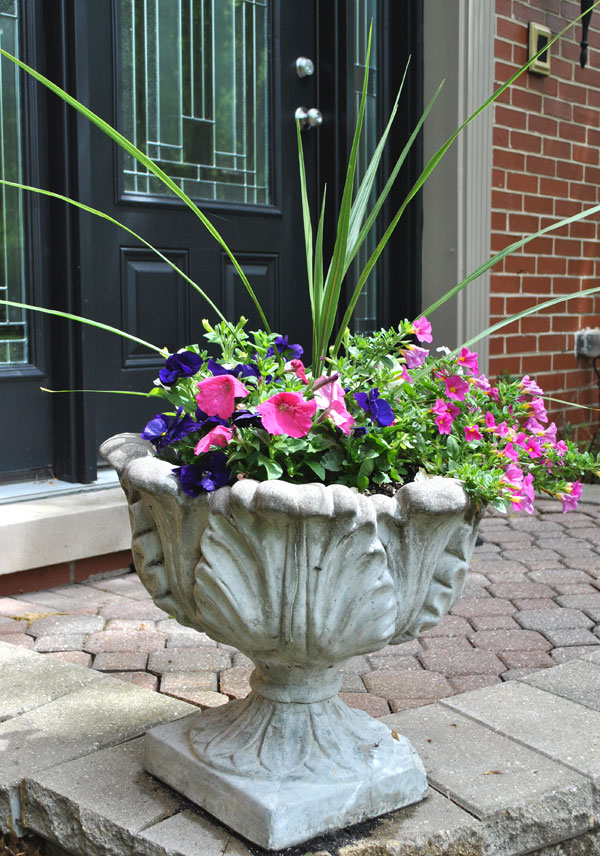 front-porch-flowers