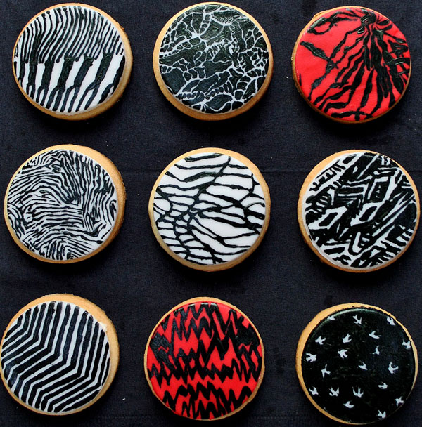 blurryface-cookie-cake-1