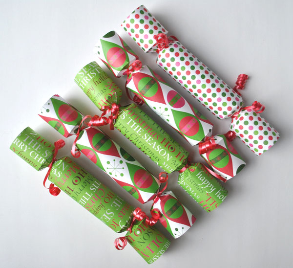 gift wrap christmas cracker
